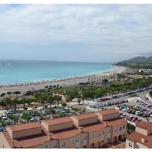 Con Terraza, Vistas Playa Y Montaña Apartamento